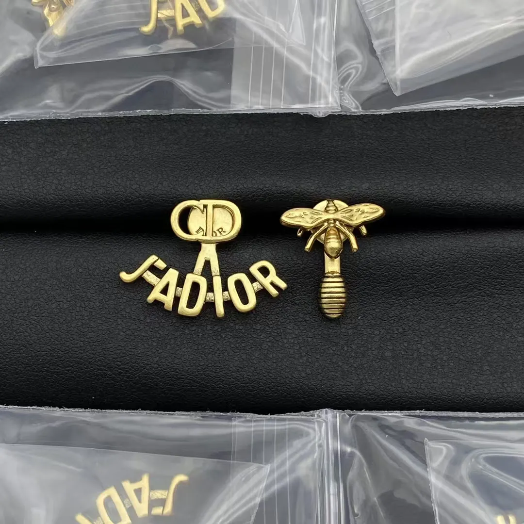 Dior Asymmetric JADIOR Bee Earrings