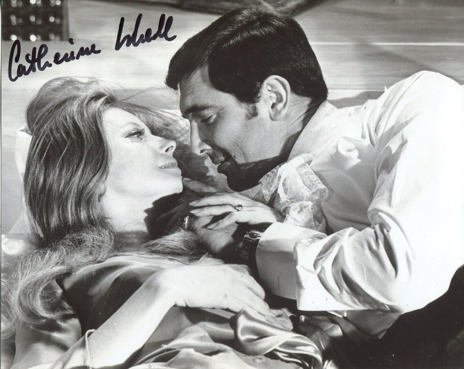 Catherine Schell signed 007 James Bond movie OHMSS Photo Poster painting - UACC DEALER SIGNING