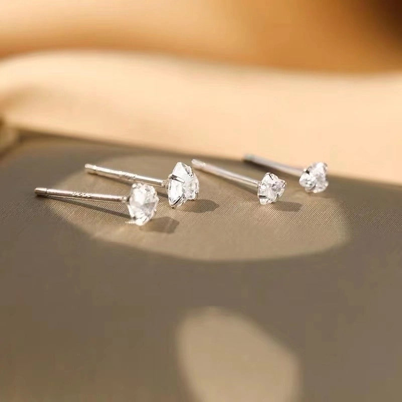 1 Pair 925 Sterling Silver Heart Shape Ear Studs