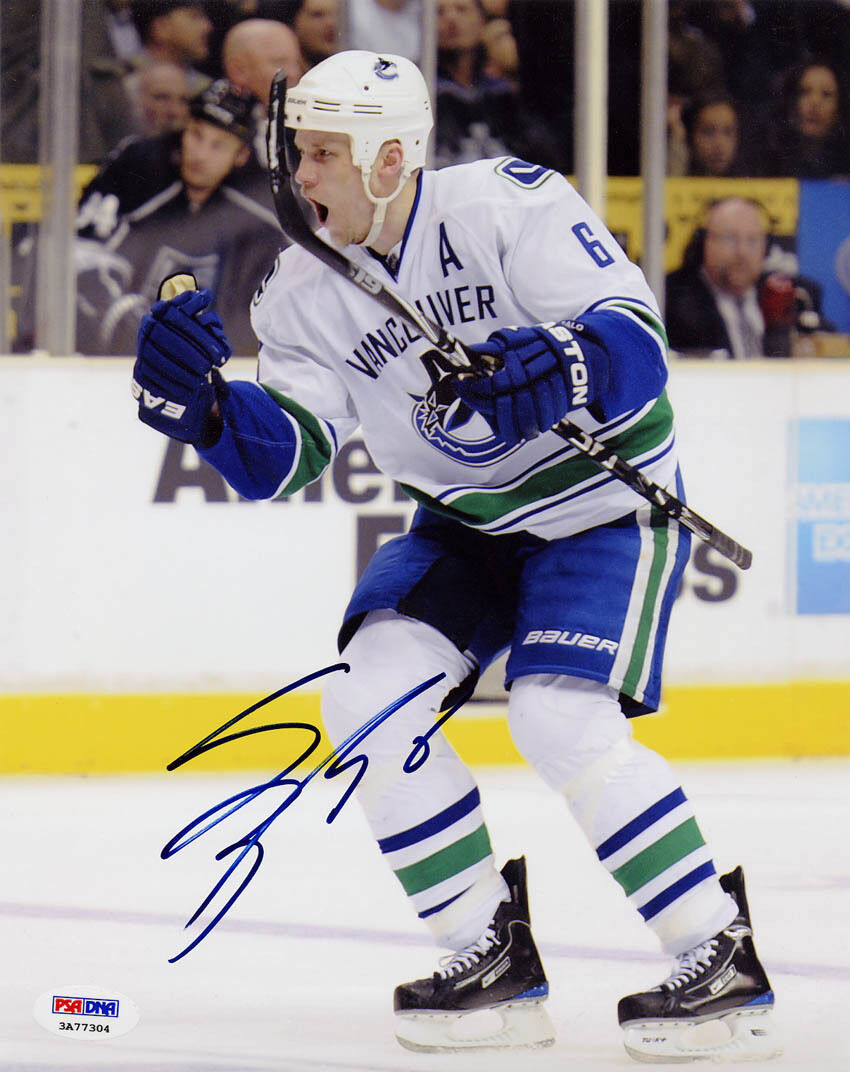 Sami Salo SIGNED 8x10 Photo Poster painting Vancouver Canucks ITP PSA/DNA AUTOGRAPHED