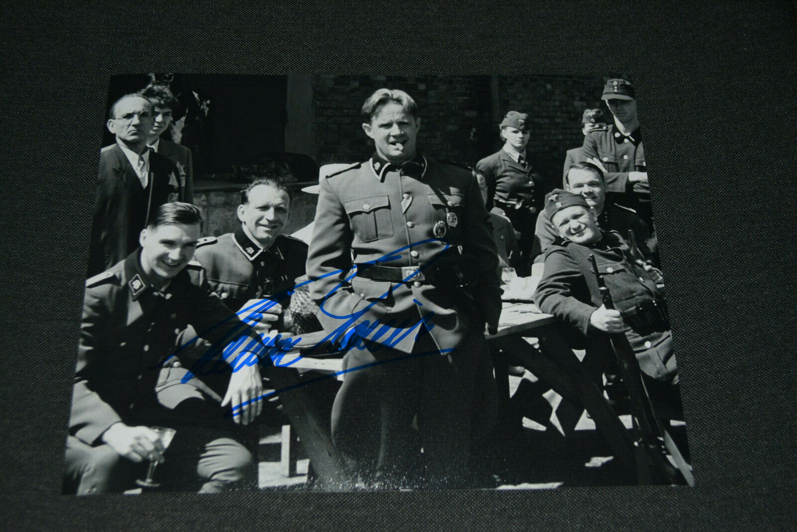 THOMAS MORRIS signed autograph In Person 8x10 (20x25 cm) SCHINDLER S LIST