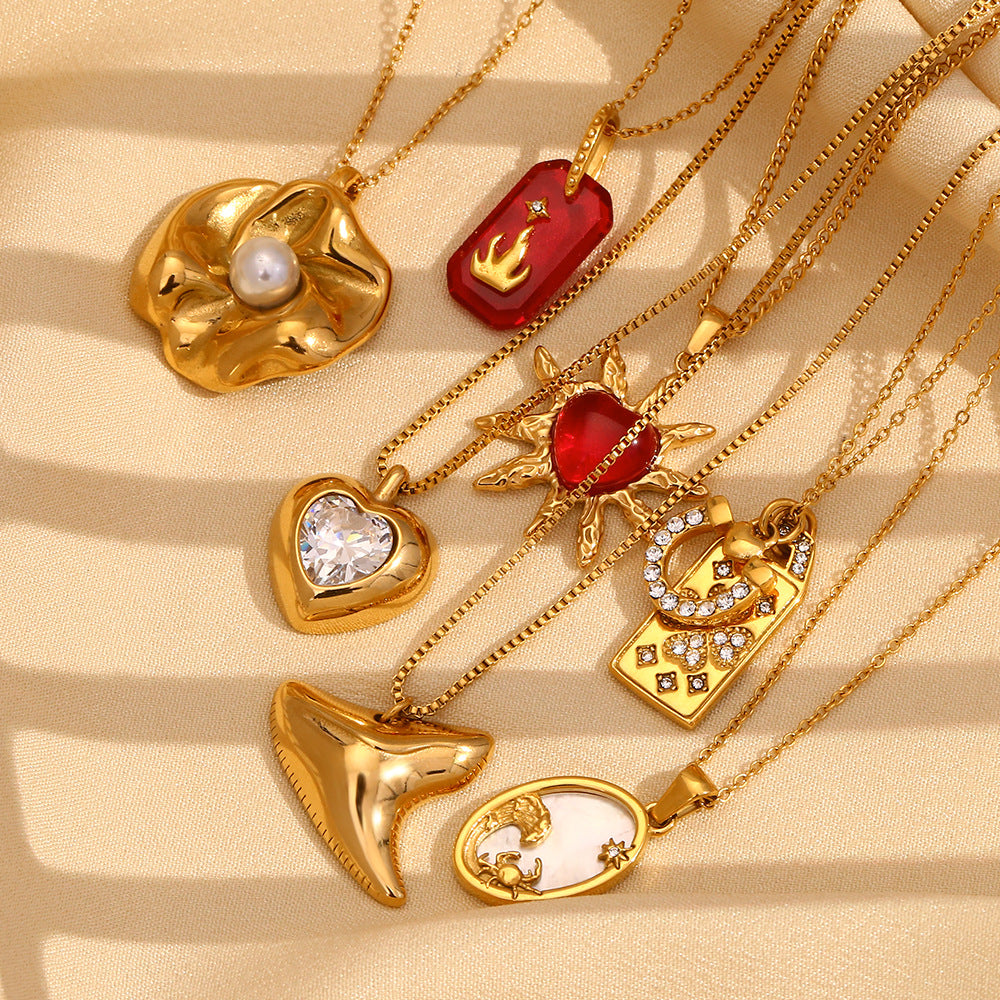 Niche Retro Pendant Stainless Steel 18K Gold Plated Red Agate Love Flower Manta Ray Necklace Female