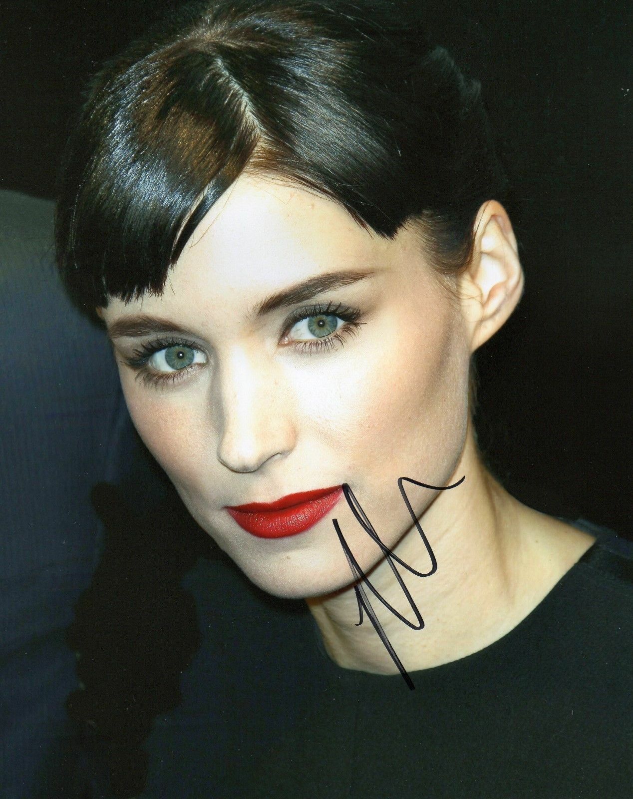 ROONEY MARA AUTOGRAPHED SIGNED A4 PP POSTER Photo Poster painting PRINT 10