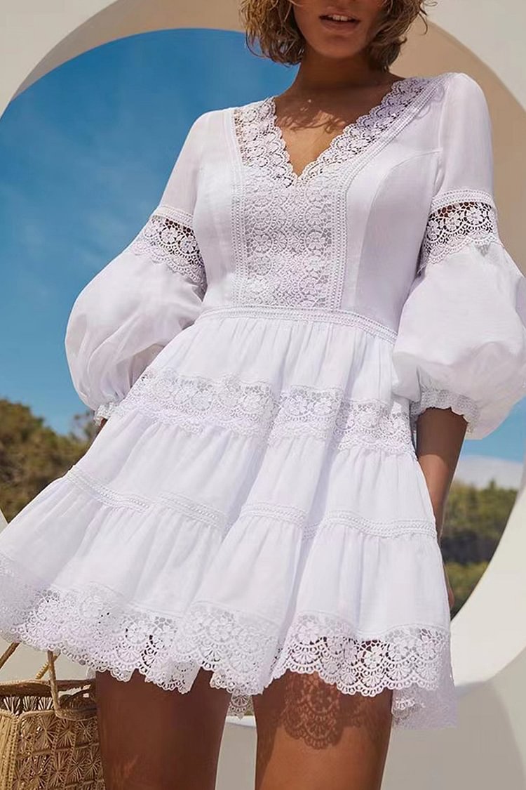 Three Quarter Lantern Sleeve V Neck Pleated Lace Patchwork Vacation Mini Dress