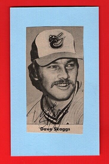 DAVE SKAGGS-BALTIMORE ORIOLES AUTOGRAPHED Photo Poster painting ON 3X5 CARD