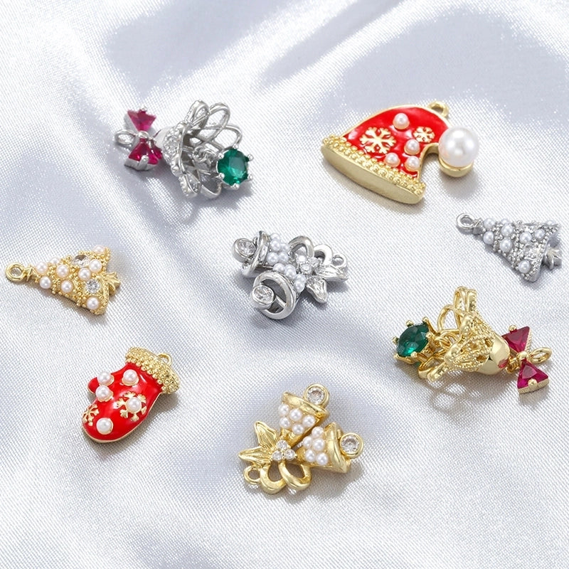 1 Piece Copper Artificial Pearls Zircon 18K Gold Plated Christmas Tree Christmas Socks Bell Pendant