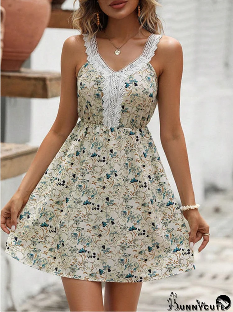 Women's Sleeveless Floral Printed Lace V-Neck  Maxi Dress