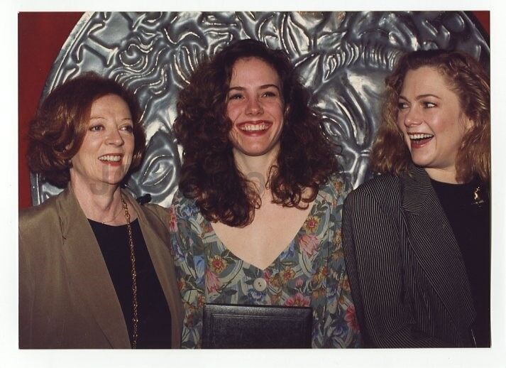 Maggie Smith, Kathleen Turner, Mary-Louise Parker Warrack Original 5x7 Photo Poster painting