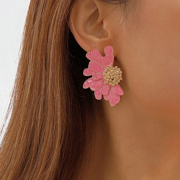 Retro Flower-Shaped Earrings