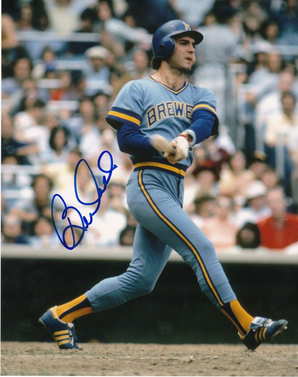 BERNIE CARBO MILWAUKEE BREWERS ACTION SIGNED 8x10