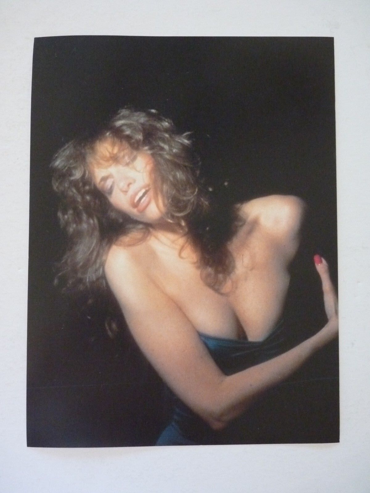 Carly Simon Single Side Coffee Table Book Photo Poster painting Page 8x11