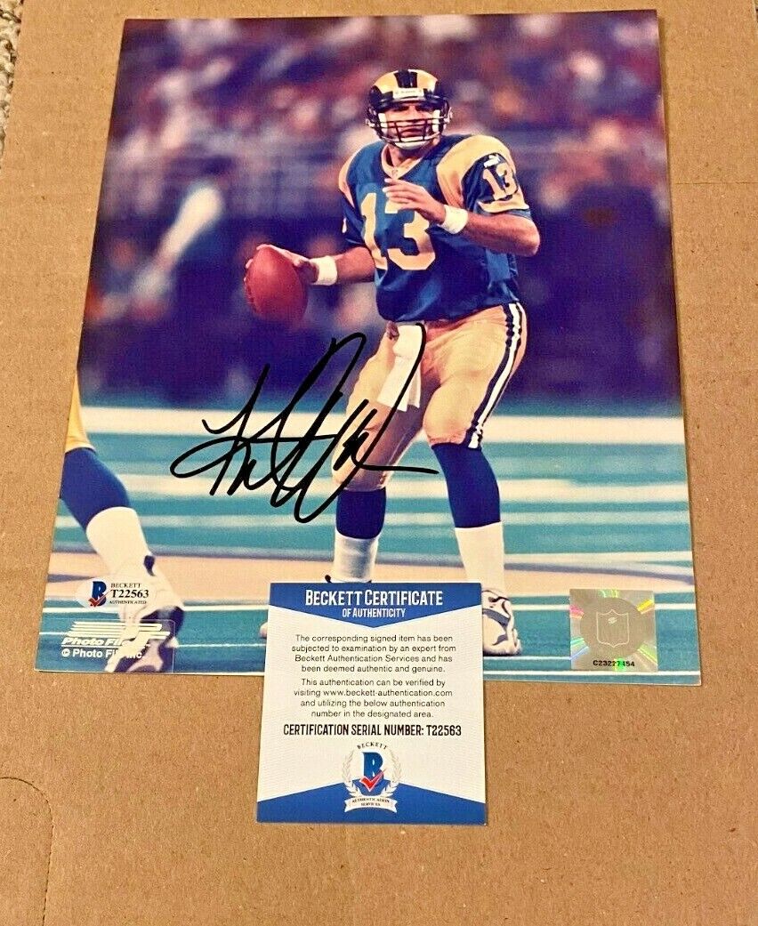 KURT WARNER SIGNED ST LOUIS RAMS 8X10 Photo Poster painting BECKETT CERTIFIED #4