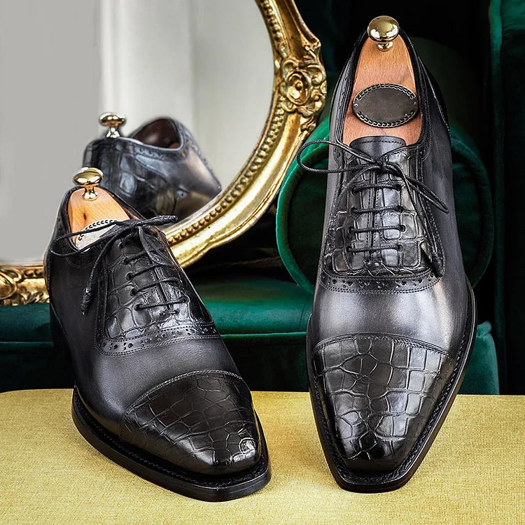 Baroque PU Leather Lace Up Pointy Toe British Business Oxfords Shoes [Pre Order]