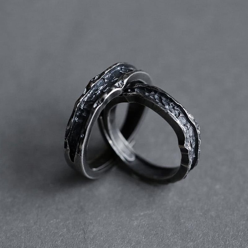 Vintage Distressed Abyss Ring