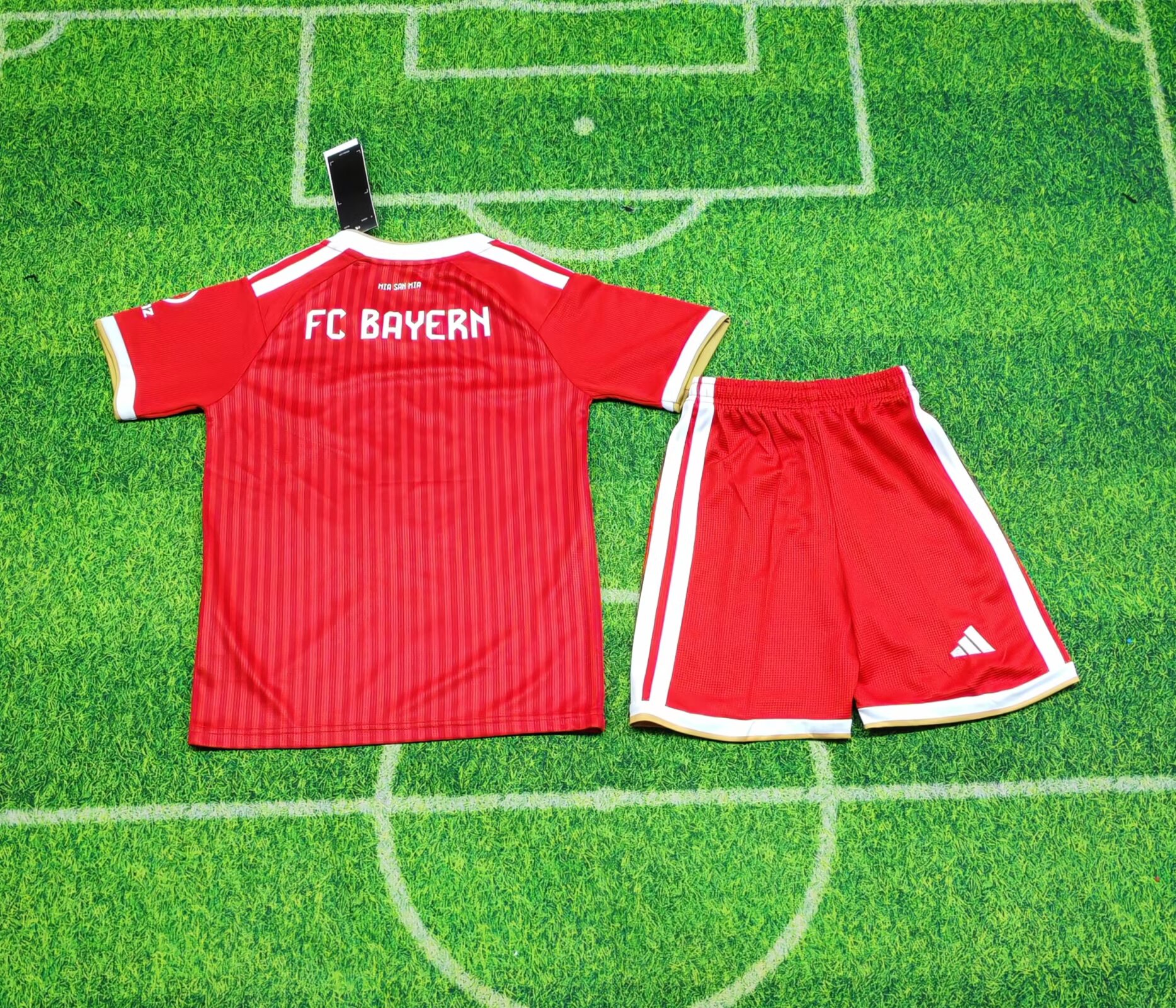 26/27 Bayern Munich Home Kids Kit Football jersey Thai Quality/