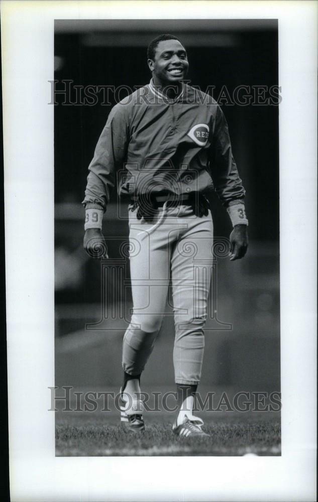 Press Photo Poster painting Dave Parker Cincinnati Reds Baseball - DFPC59551