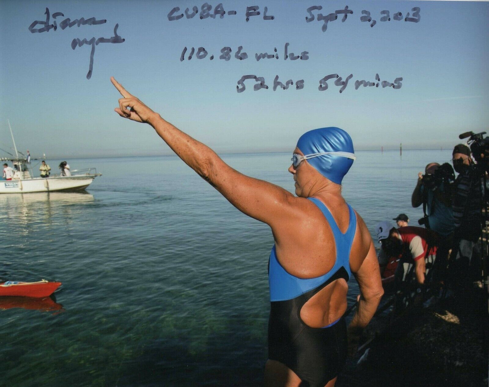 DIANA NYAD SIGNED AUTOGRAPH 8X10 Photo Poster painting DISTANCE SWIMMER - HUGE INSCRIPTION!