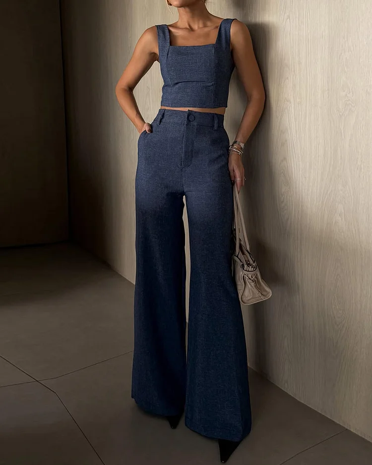 Sleeveless solid color two piece suit