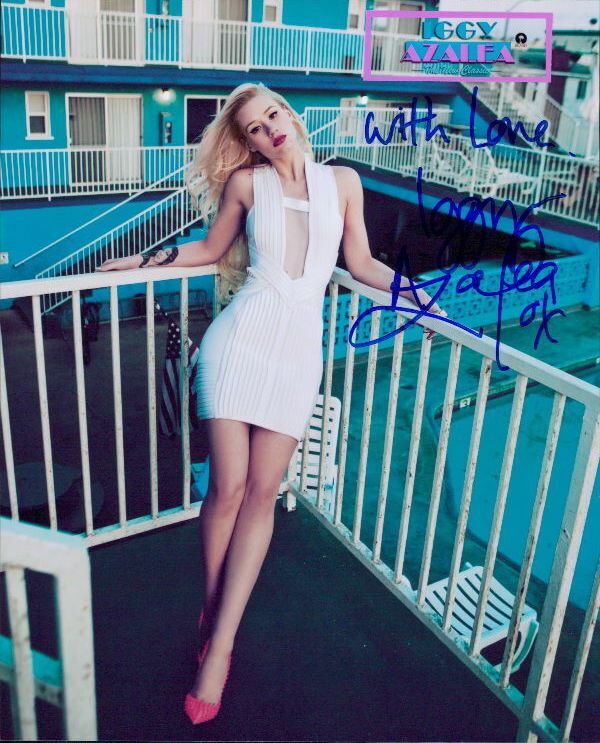 Iggy Azalea signed 8X10 Photo Poster painting in-person