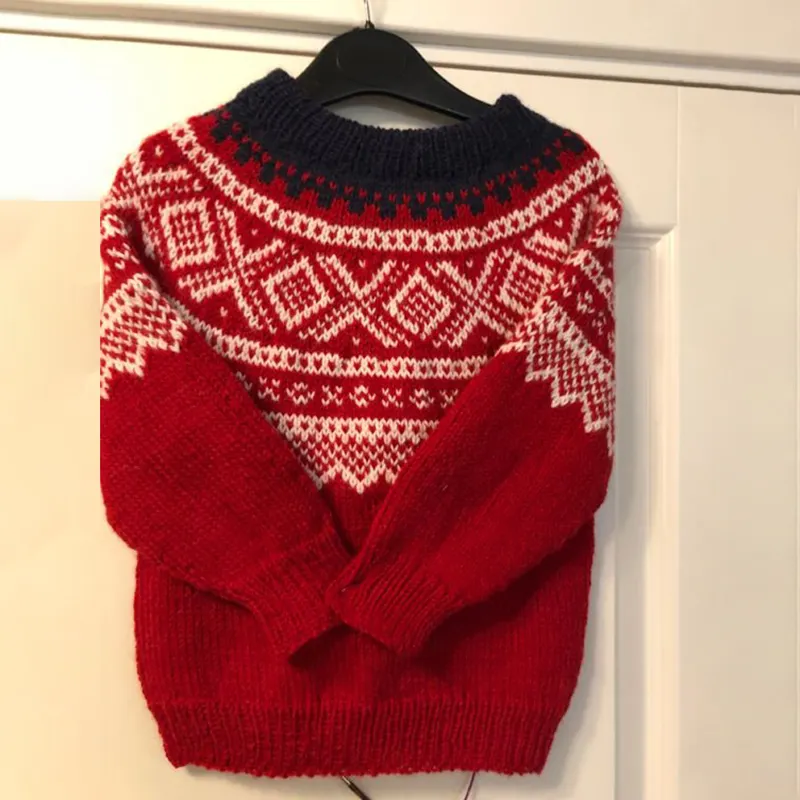 Unisex Vintage Icelandic Red Knit Jacquard Warmth Crew Neck Sweater