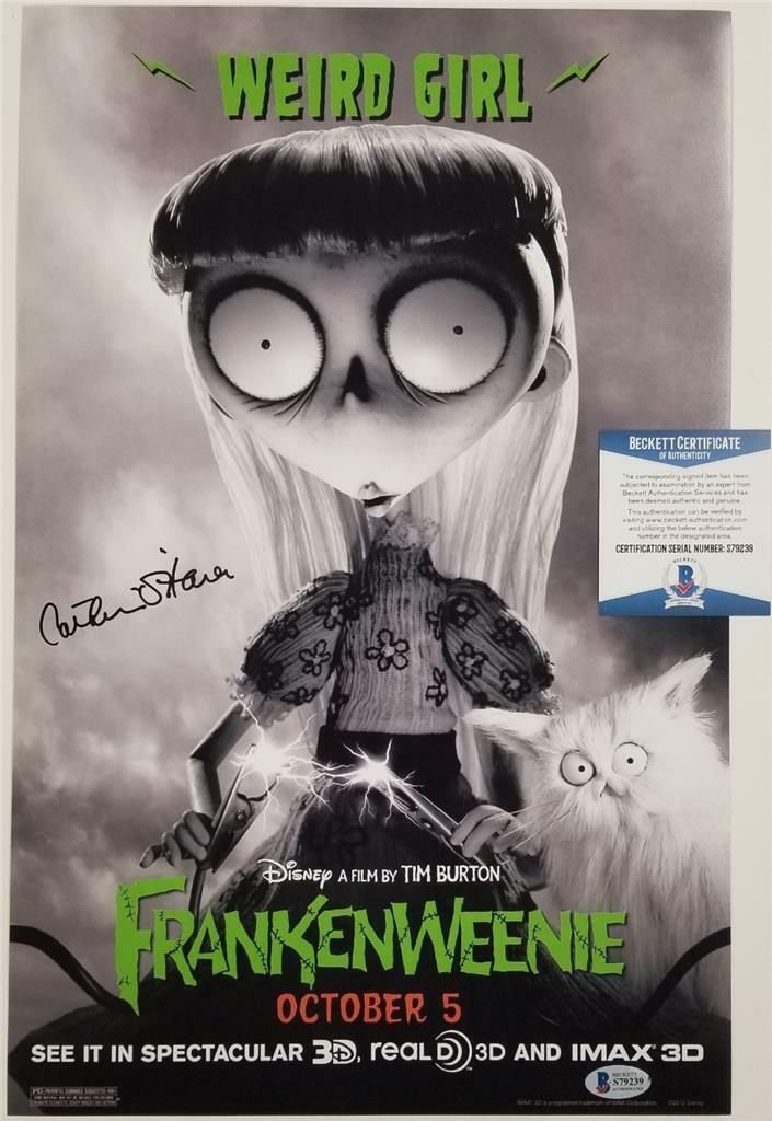 Catherine O'Hara signed Weird Girl Frankenweenie 11x17 Photo Poster painting ~ Beckett BAS COA