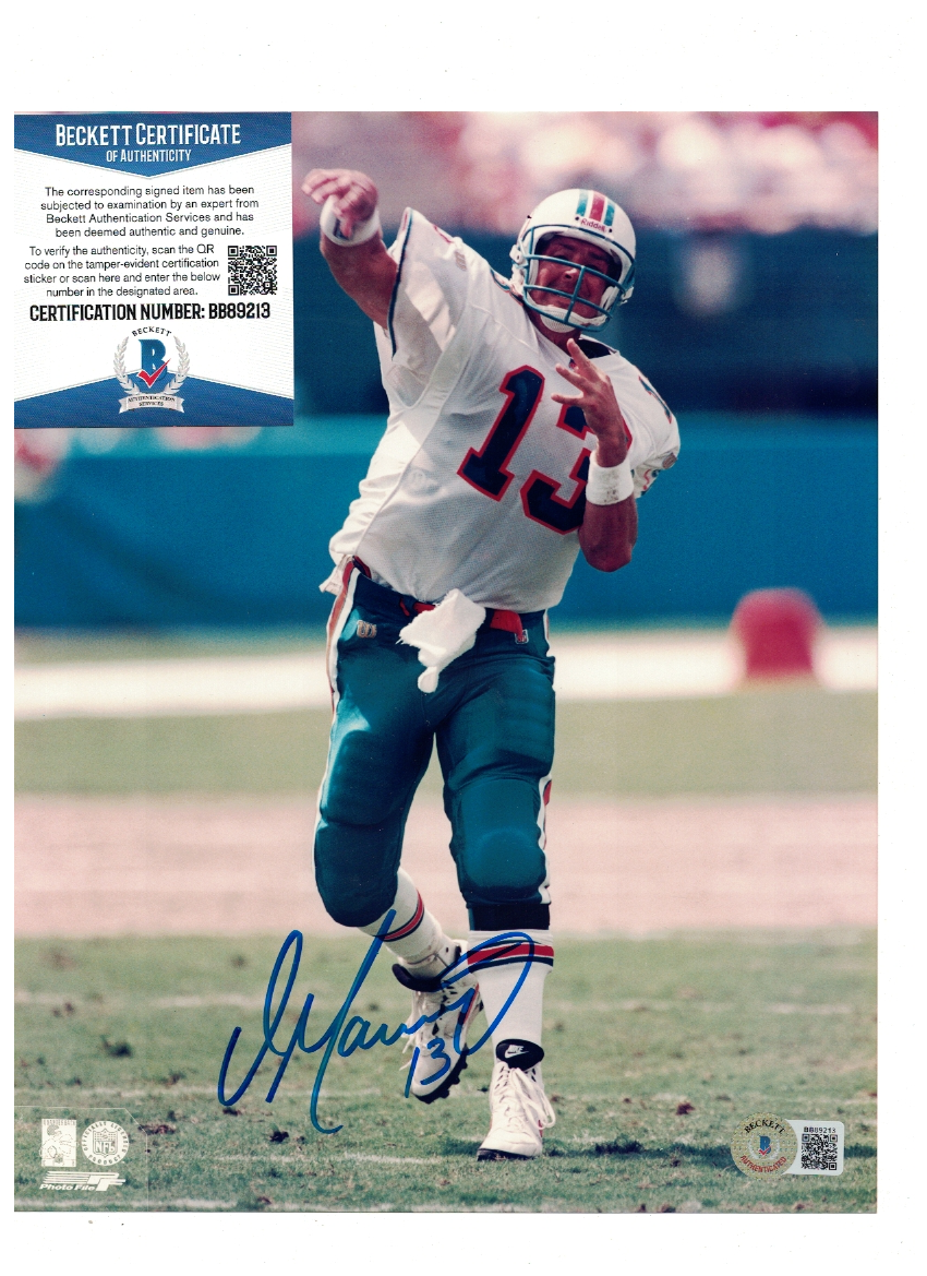 Dan Marino Miami Dolphins Signed 8x10 Photo Poster painting Beckett Certified FX51