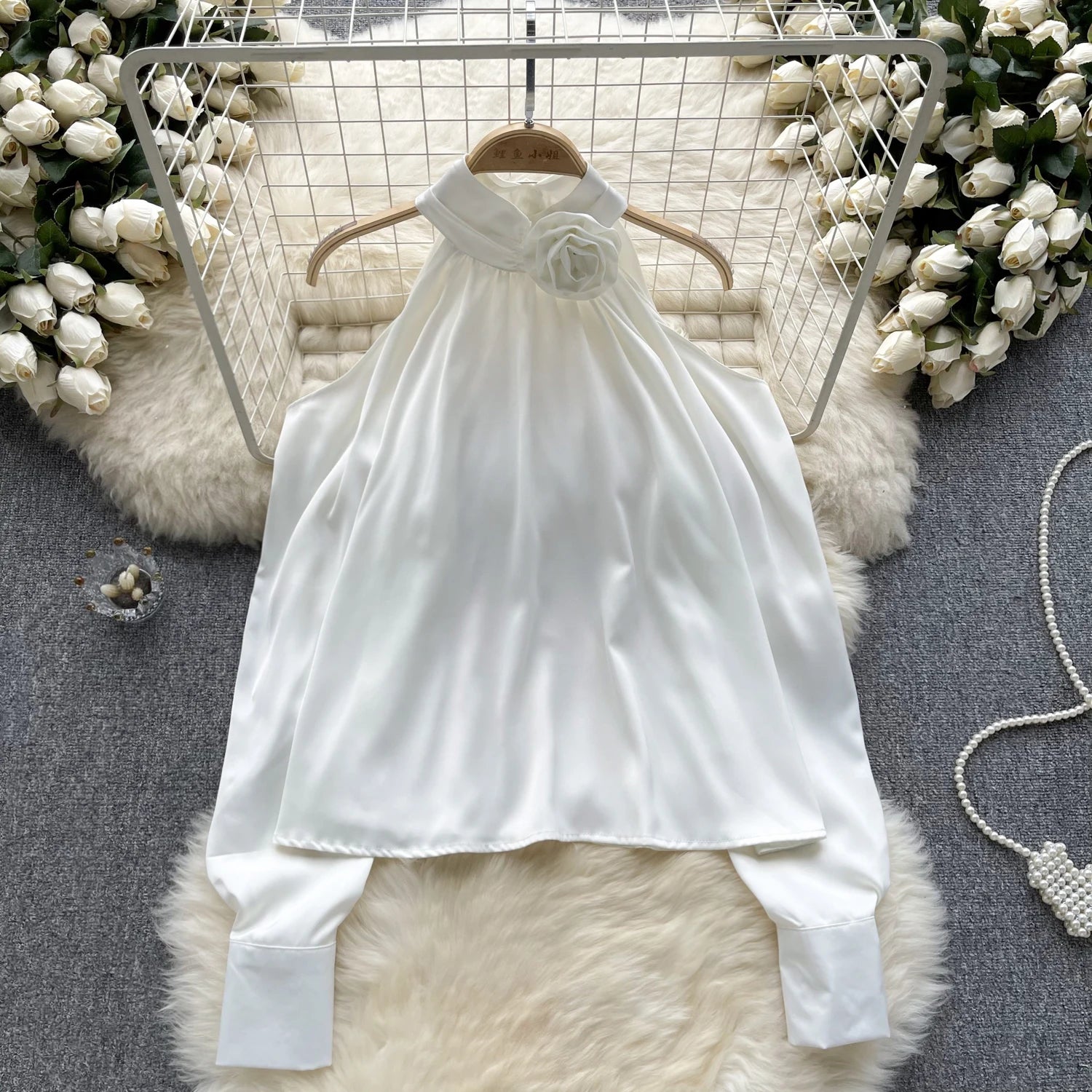 LANFUBEISI Spring Autumn New Blouse Women Halter Scheming Halter Shirt Bowknot Lapel Puff Sleeve Female Top Lanfubeisi