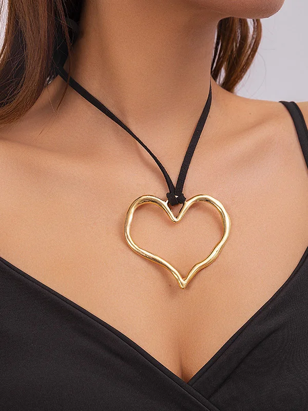 Heart Shape Hollow Necklaces Accessories
