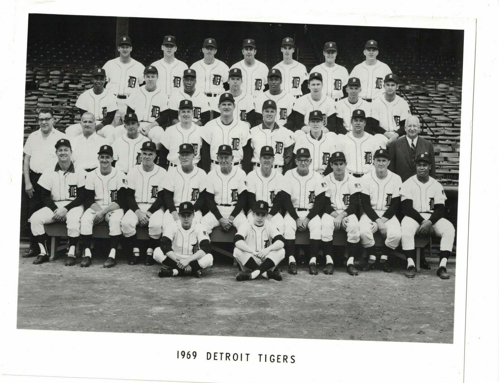 Vintage 1969 Detroit Tigers 8x10 Baseball Team Issue Photo Poster painting CH117