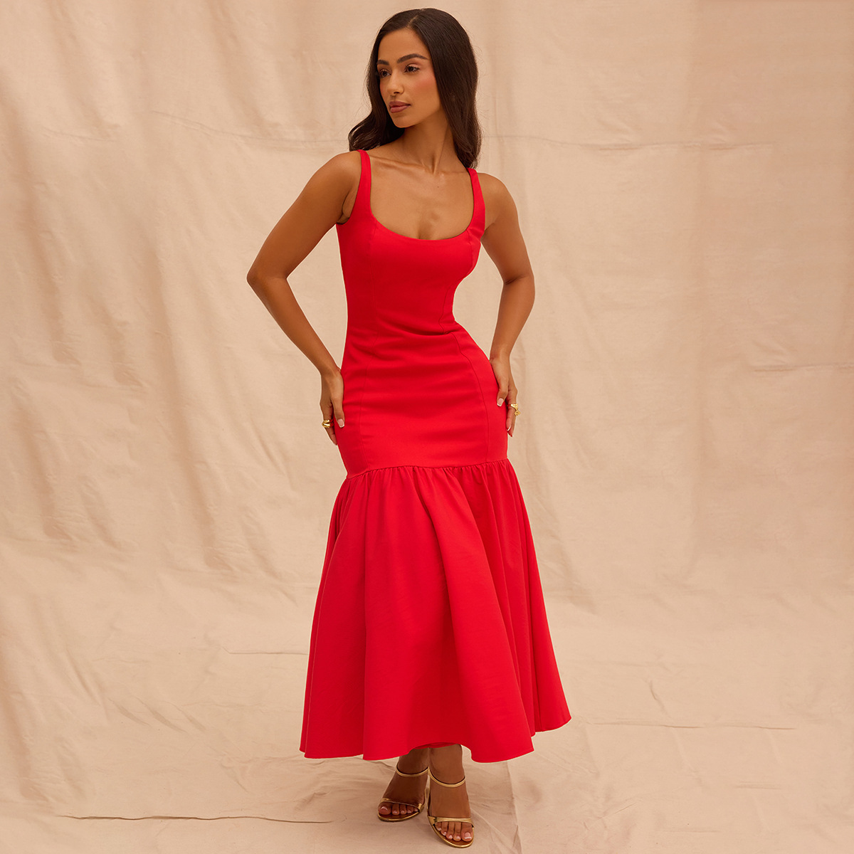 Ootddress White Ruffled Patchwork Maxi Dress Female Fashion Slim High Waist Backless Pleated Summer Strapless Female Long Dress 2025