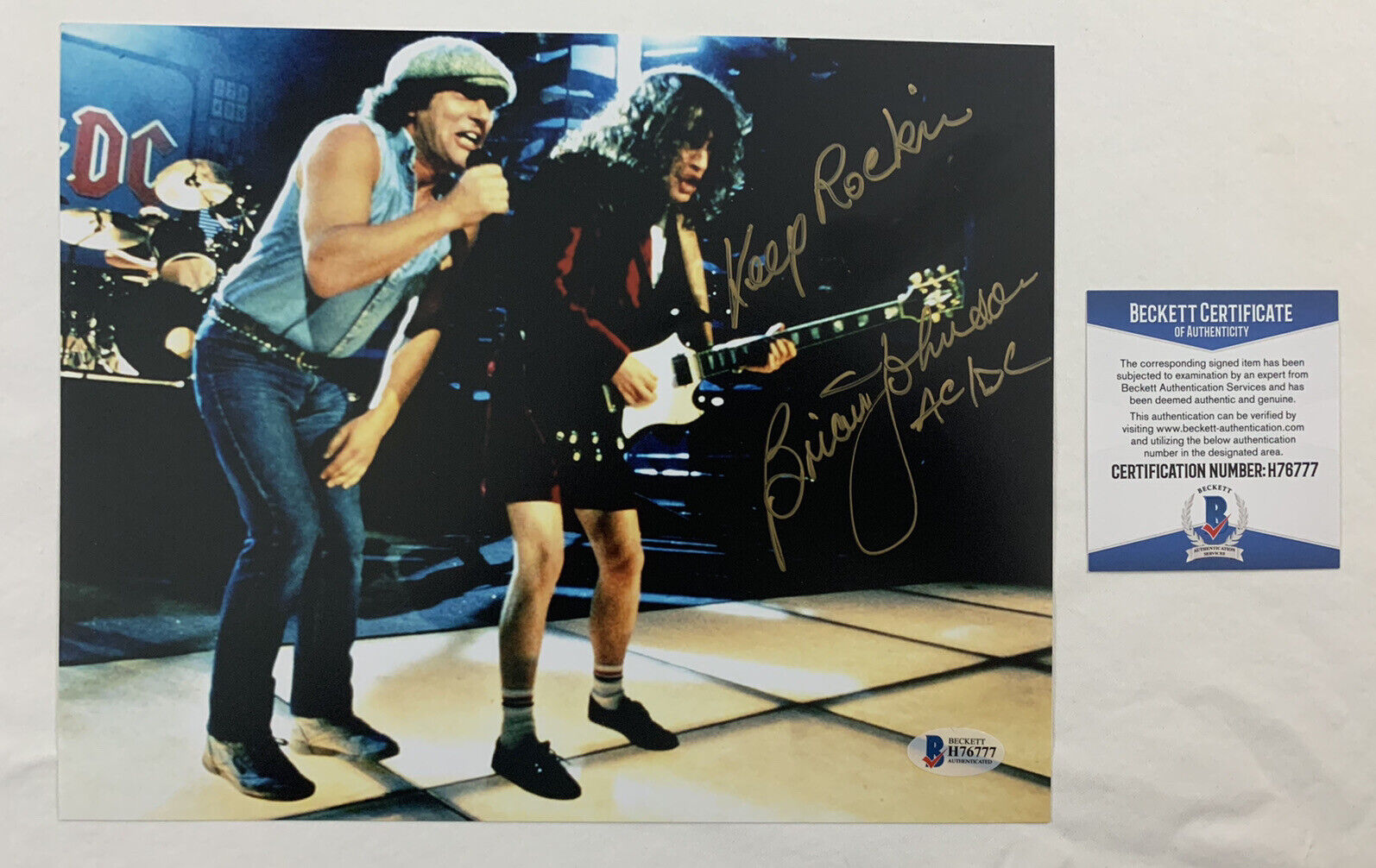 BRIAN JOHNSON HAND SIGNED 8x10 Photo Poster painting AC/DC LEAD SINGER AUTHENTIC BECKETT COA