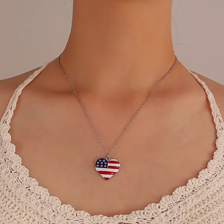 Comstylish American Independence Day Heart Flag Necklace