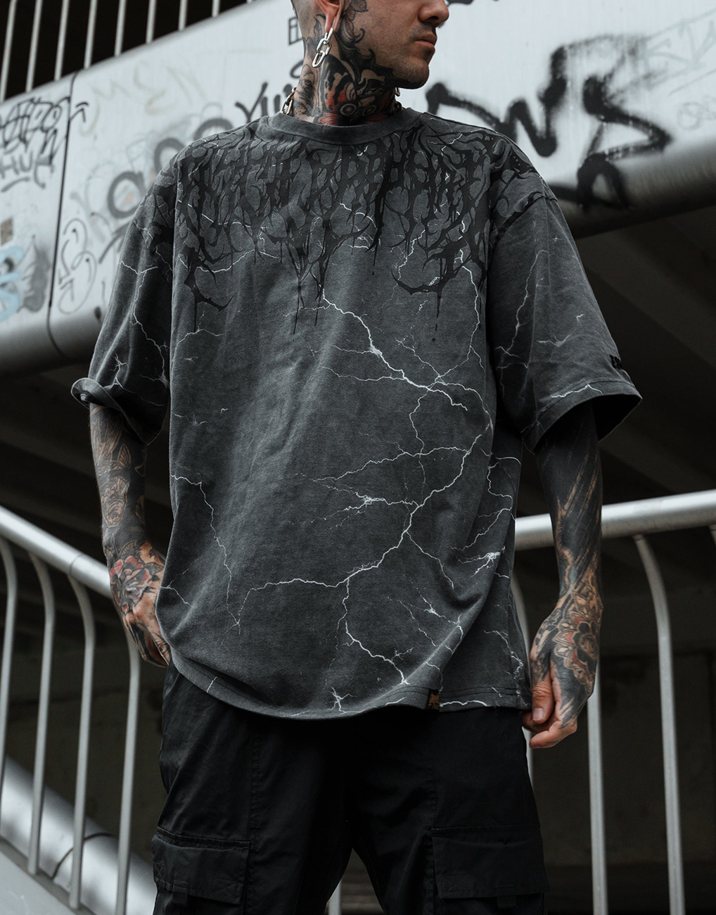 Unisex Oversized Bloody Reign 4.0 Casual T-Shirt / Rvogue / Rvogue