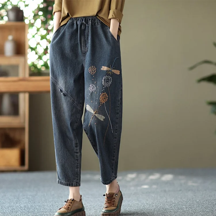 Women Loose  Retro Dragonfly Emboridery Cotton Jeans
