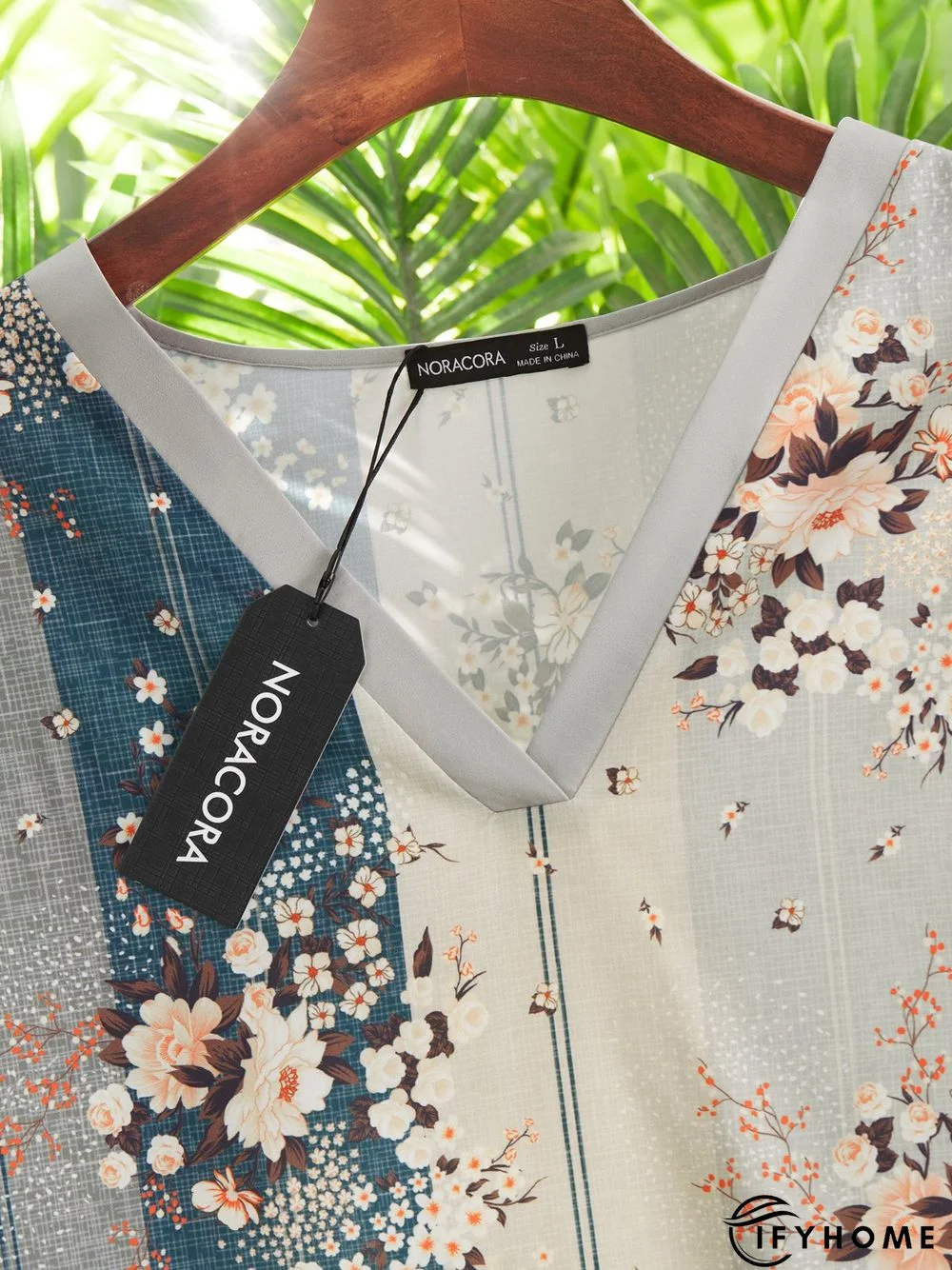 Casual Floral Three Quarter V Neck Printed Top | IFYHOME