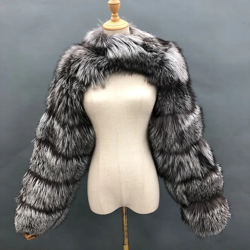 Fashionable Autumn And Winter Women's Cape Fur Coat