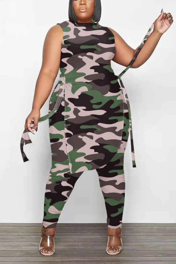 Fashion Camouflage Print Sleeveless Curve Pants Set