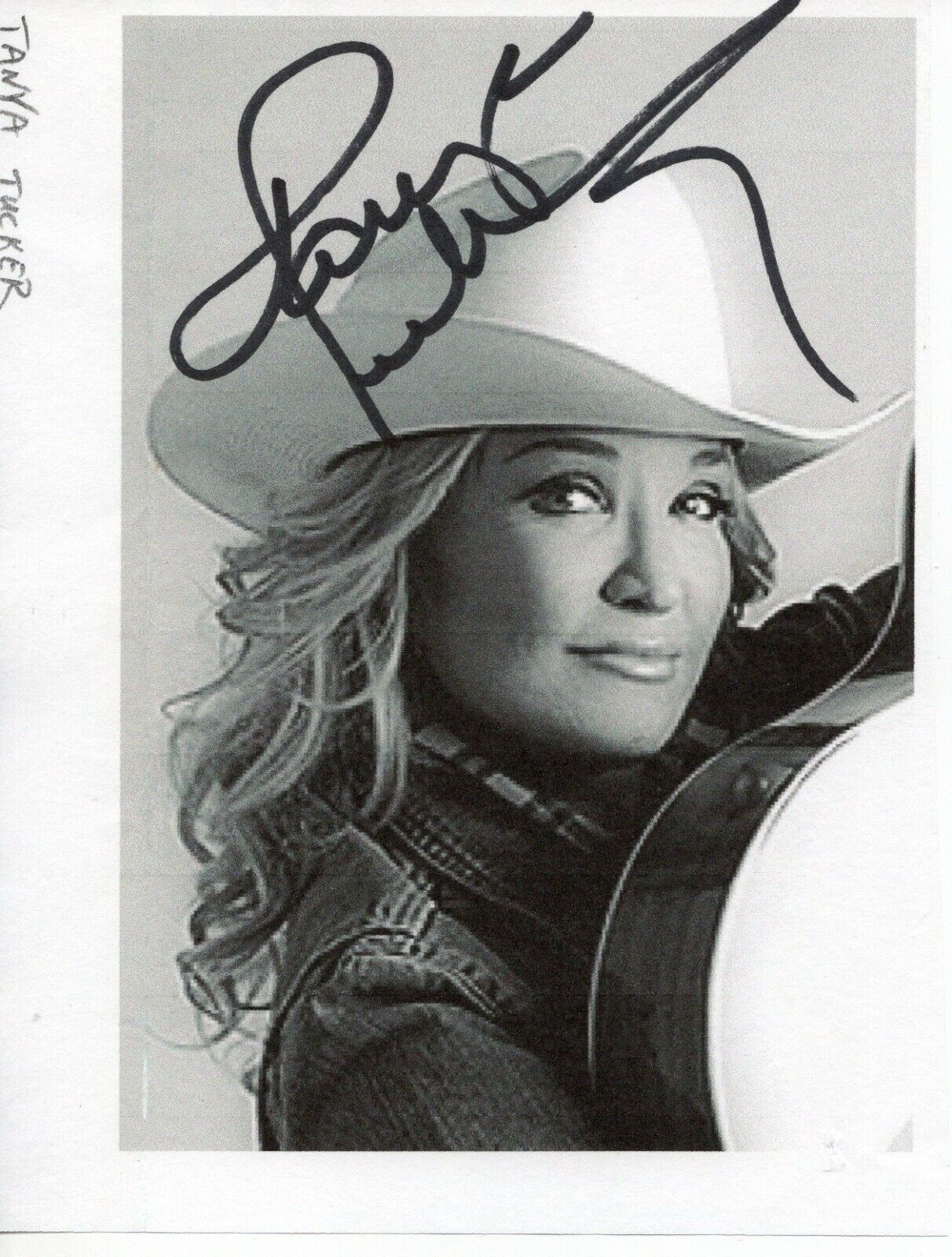 Tanya Tucker Autographed 4 x 5 inch Paper Photo Poster painting As Pictured