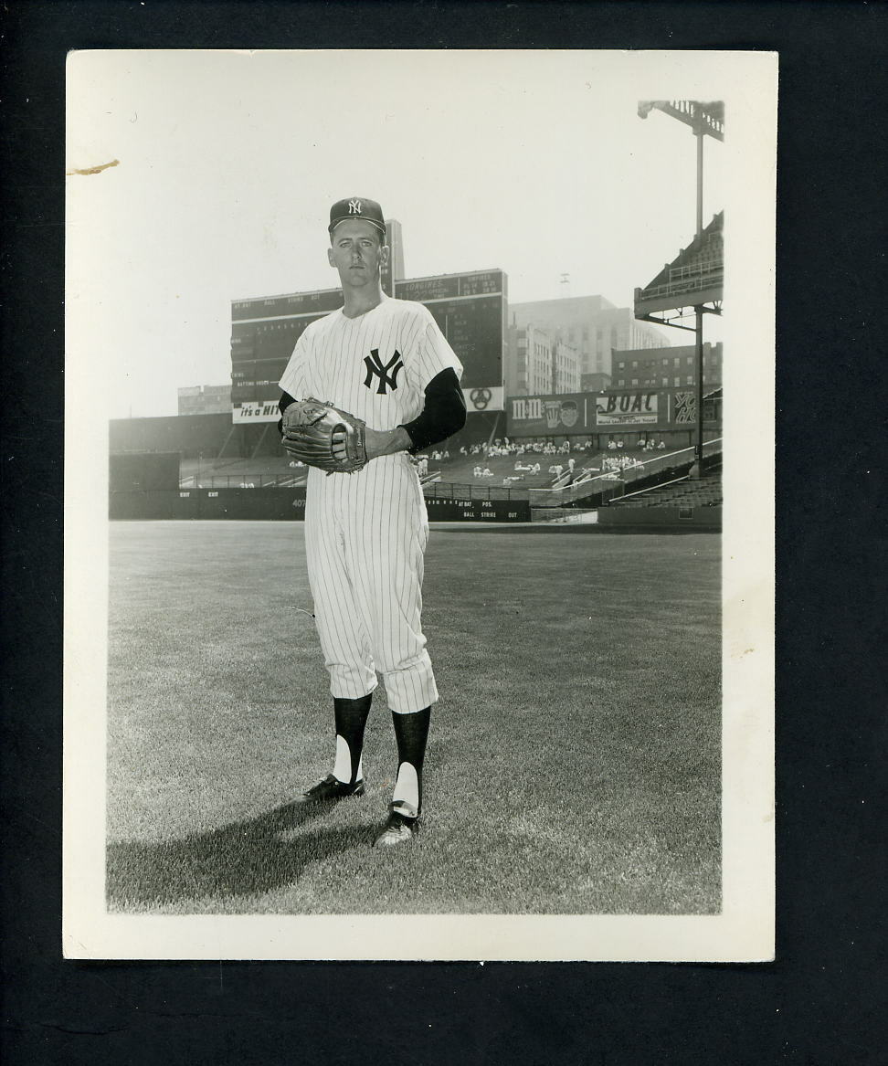 Rollie Sheldon Type I Louis Requena Press Original Photo Poster painting New York Yankees