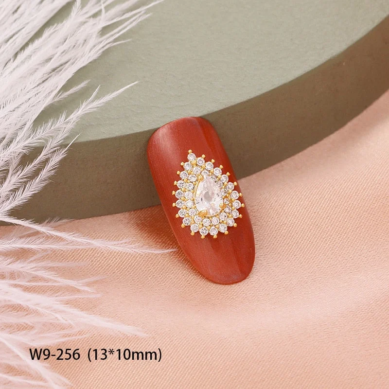 2pcs 2021 New 3D Metal Zircon Nail Art Jewelry Top Zircon Crystal Manicure Zircon Diamond Pendant Japanese Nail Decoration