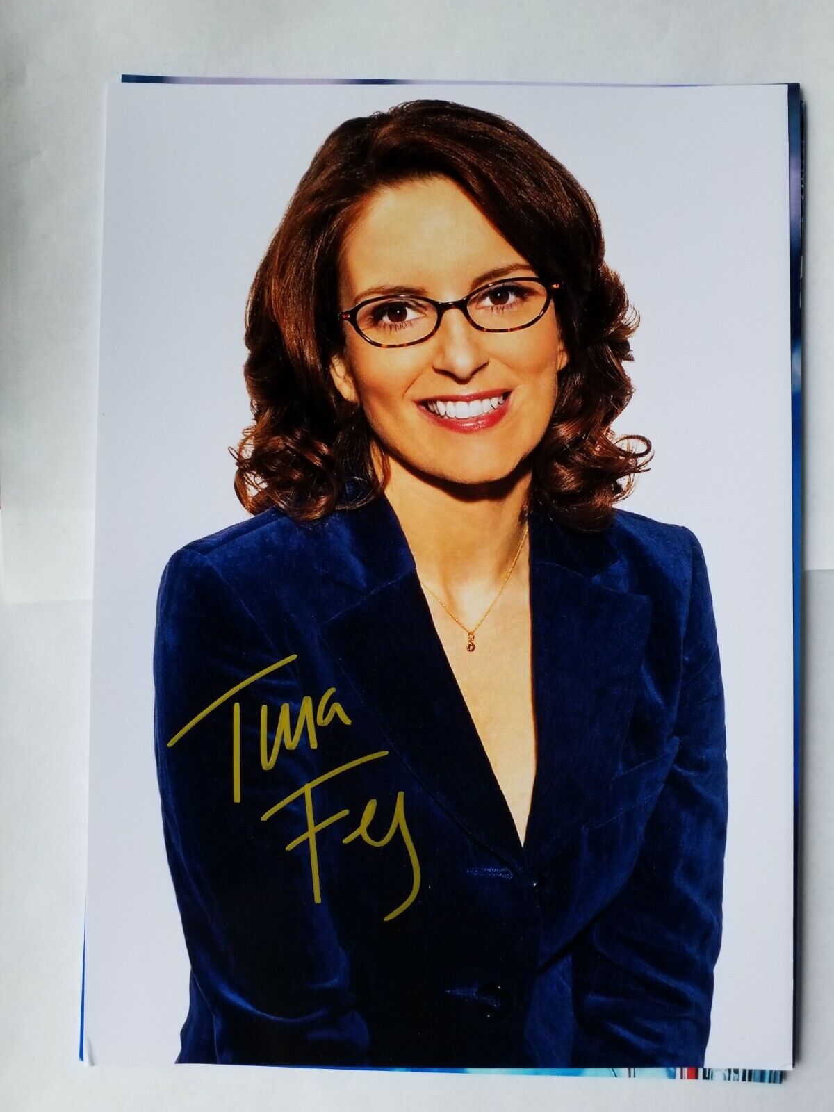 Tina Fey Autographed Authentic Signed 8.5 x 11 1/4 Photo Poster painting. SNL