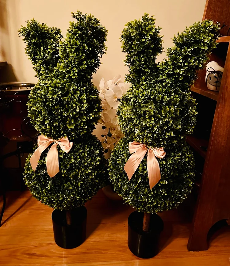 Outdoor Artificial Turf Bunny-Shaped Topiary Tree