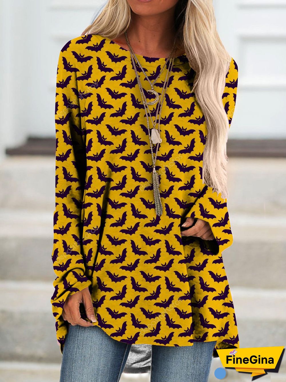 Allover Halloween Bat Print Long Sleeve Casual Tee