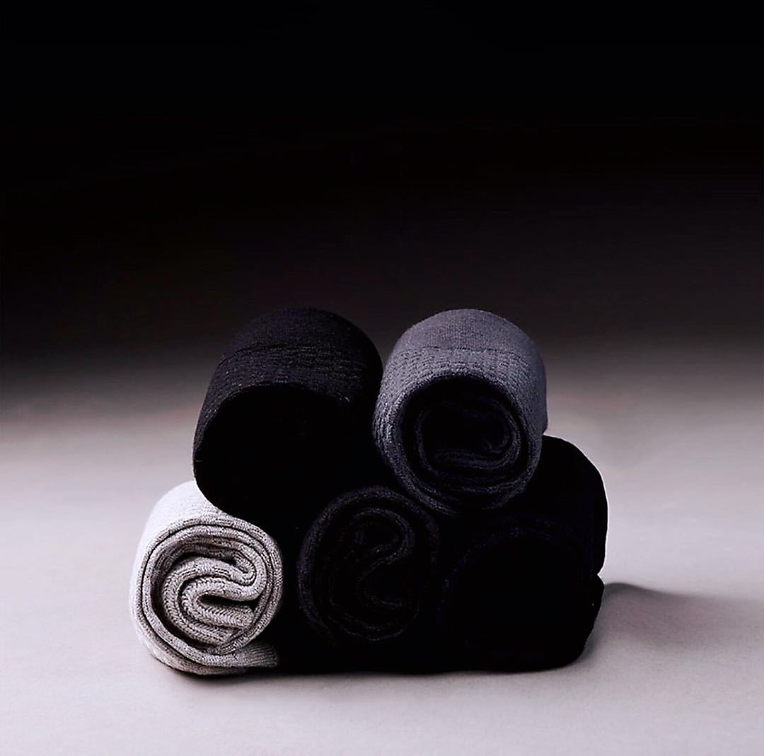 5 Pairs Of Black And White Gray Socks Four Seasons Solid Color Short Tube Invisible Low Socks Sweat-Absorbing 2023 - US $10.49 –P9