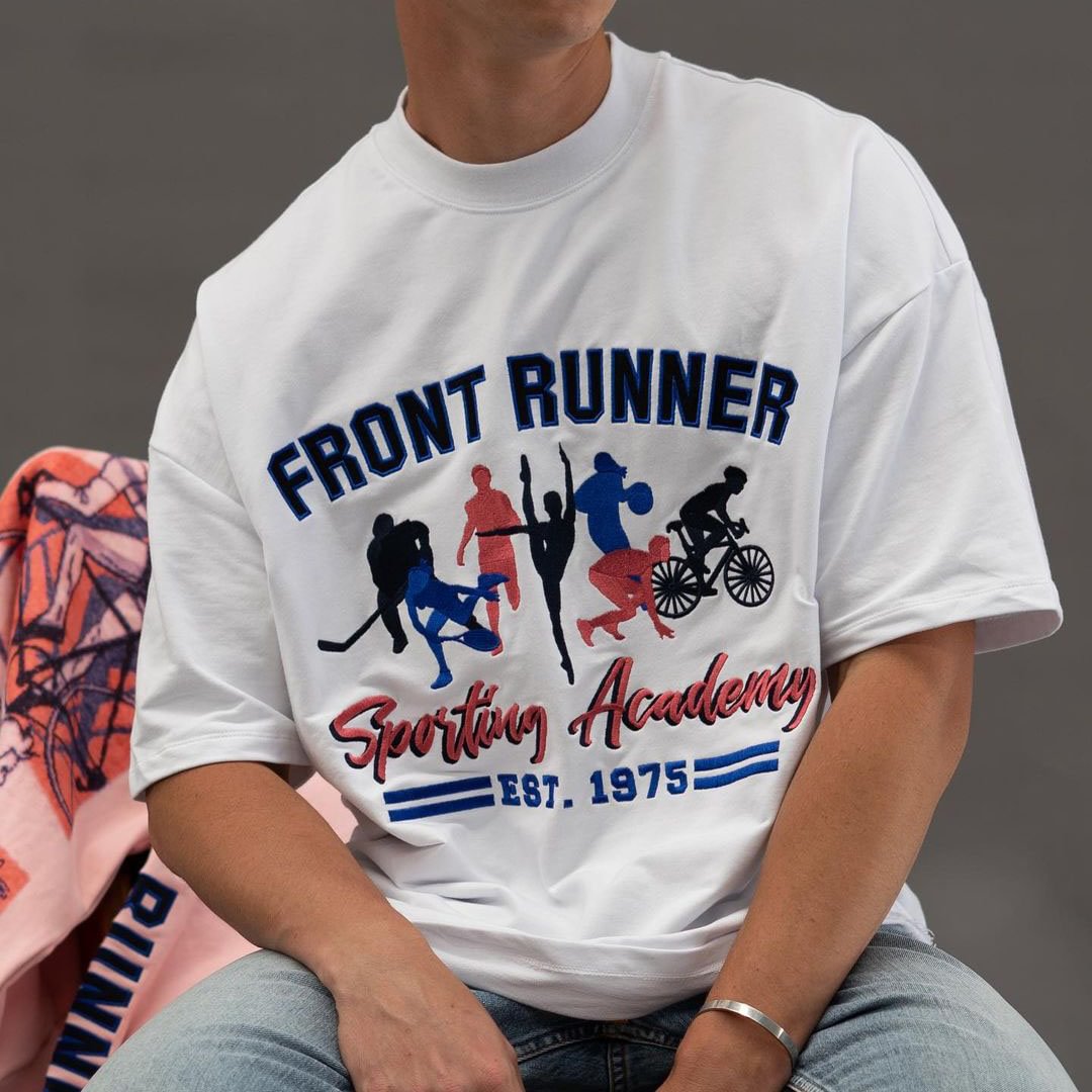Front Runner Print Short Sleeve T-Shirt、、URBENIE