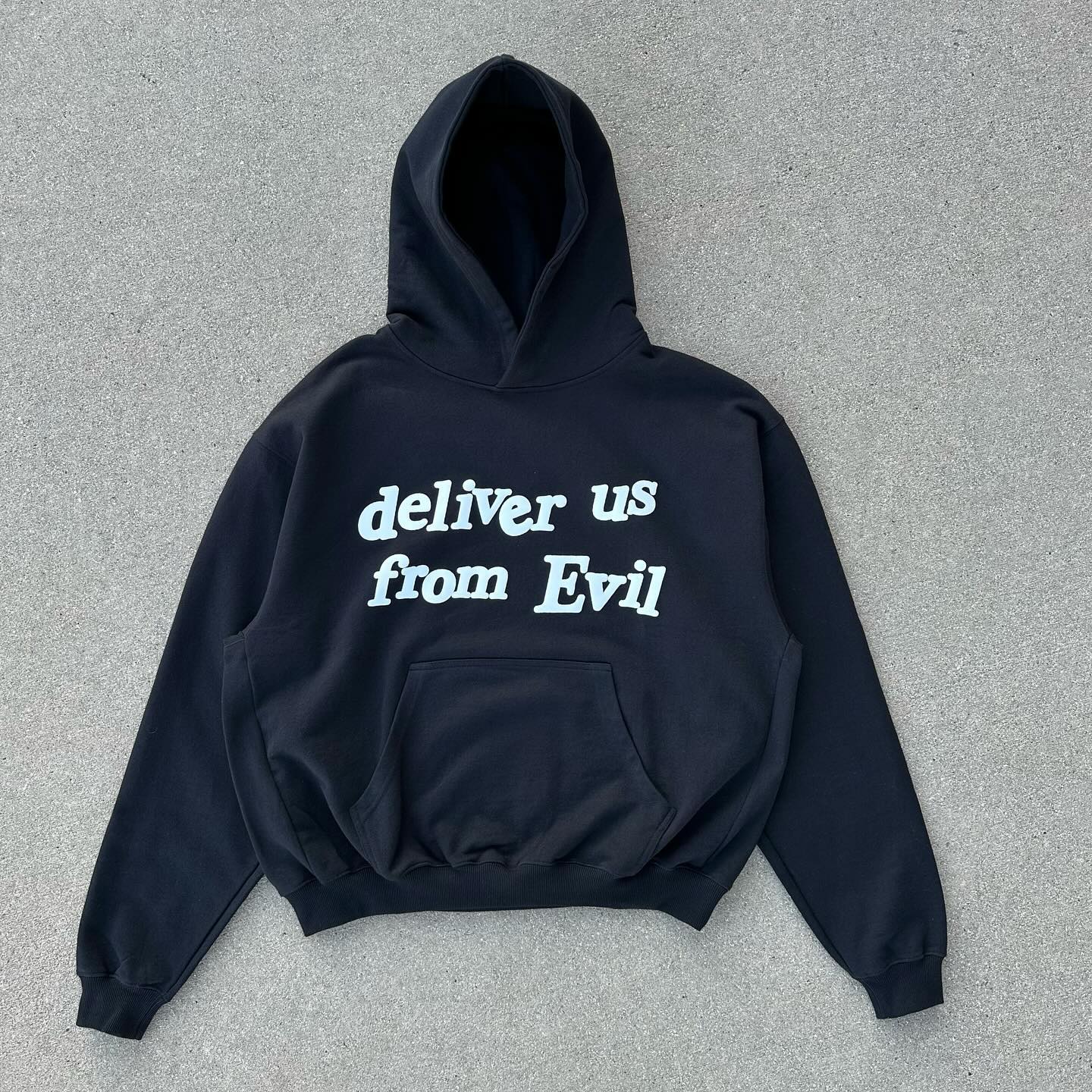 Deliver Us From Evil Print Casual Fleece-Lined Hoodie