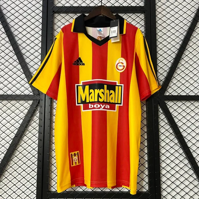 Retro 1999-2000 Galatasaray Home Football Jersey
