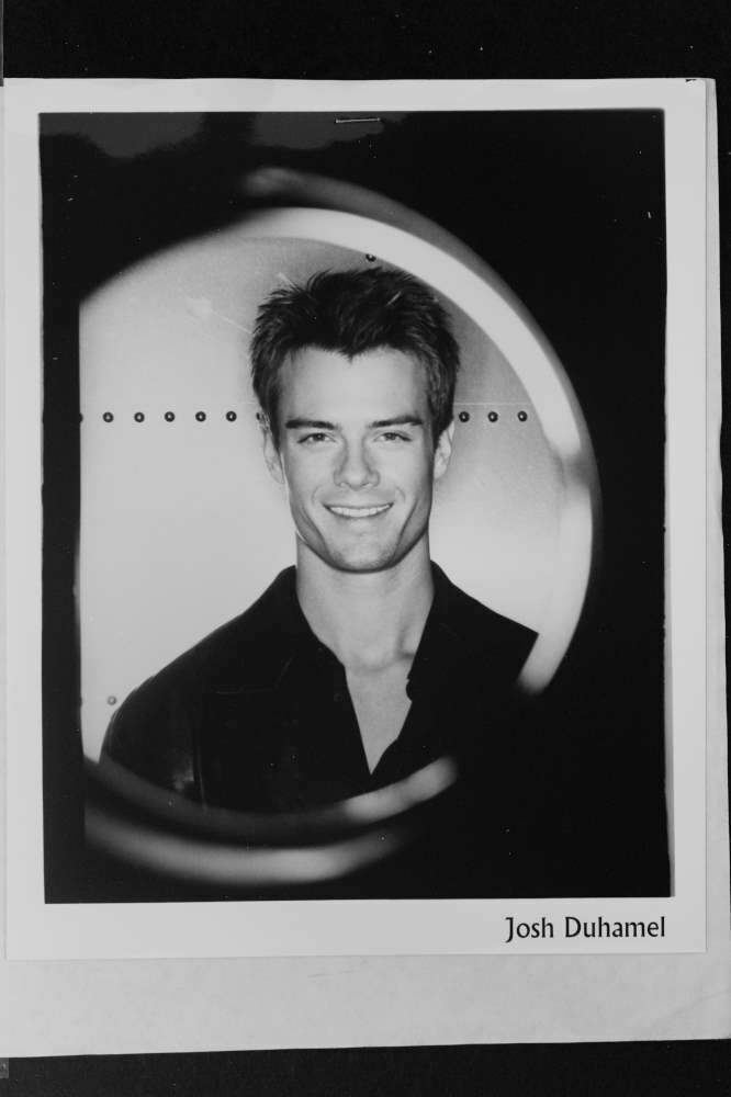 Josh Duhamel - 8x10 Headshot Photo Poster painting with Resume - Picture of Dorian Gray, Th