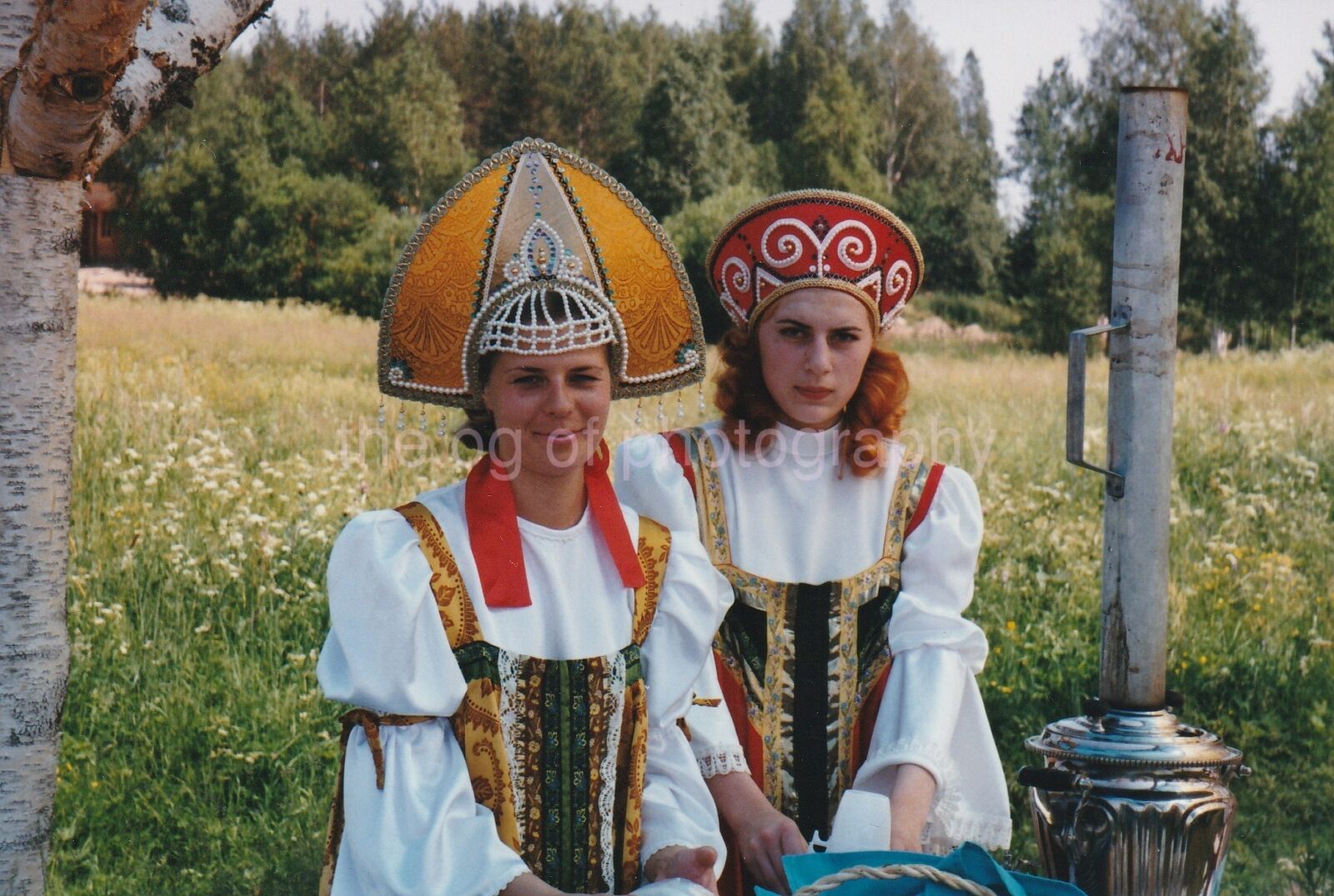 FOUND Photo Poster paintingGRAPH ColorRussian Women In Traditional Dress 93 5 S