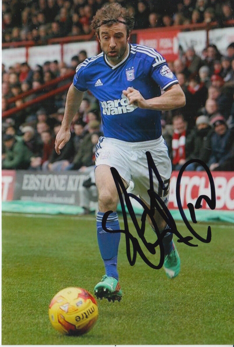 IPSWICH TOWN HAND SIGNED STEPHEN HUNT 6X4 Photo Poster painting 1.